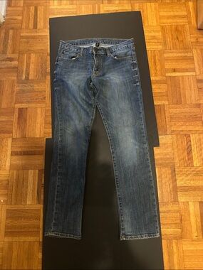 GAP Slim Straight Men's Denim Jeans in Medium Blue Wash